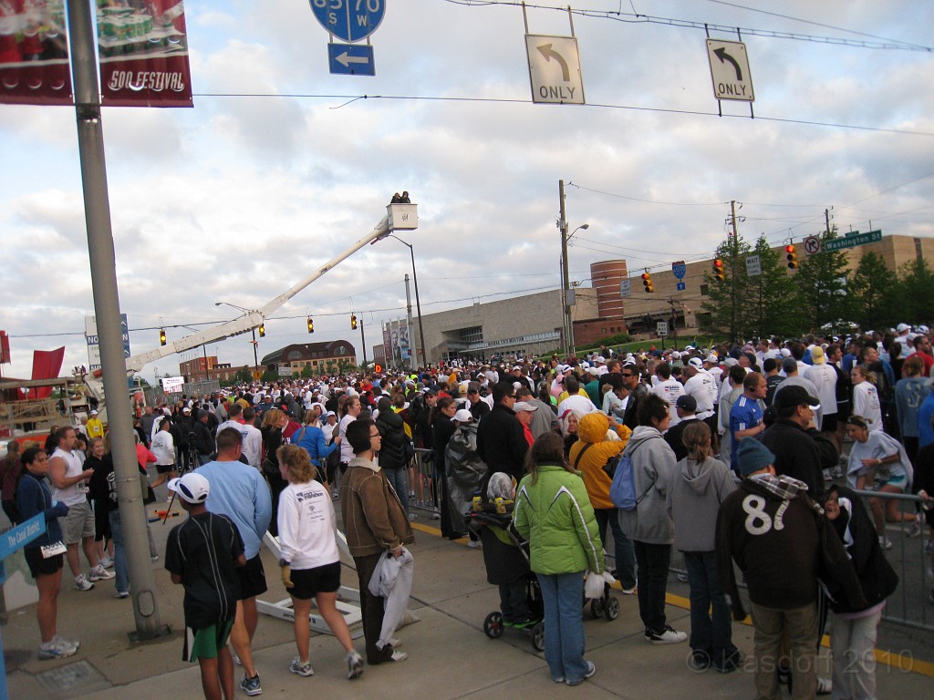 Indy Mini-Marathon 2010 180.jpg - The Indy MIni-Marathon is a half marathon which features a lap around the famed Indianapolis Motor Speedway. I ran the race held on May 8, 2010 which was a windy and cool day.
